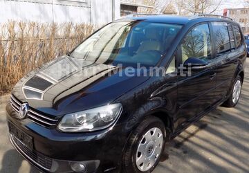 VW Touran 270.000 km 4.100 &euro; Nürnberg 90439