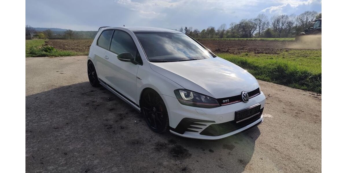 VW Golf 87.335 km 21.500 &euro; Nürnberg 90469