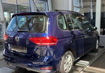 VW Touran 189.000 km 13.500 &euro; Oberasbach 90522