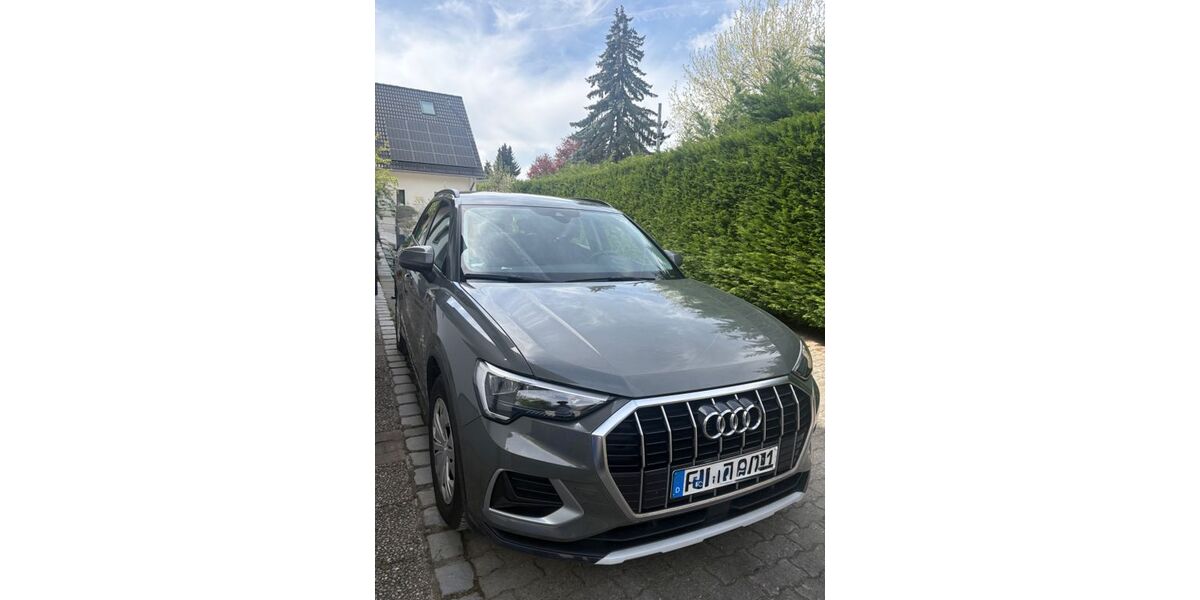 Audi Q3 44.000 km 27.600 &euro; Oberasbach 90522