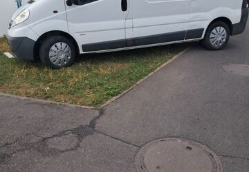 Opel Vivaro 180.000 km 3.200 &euro; nürnberg 90443