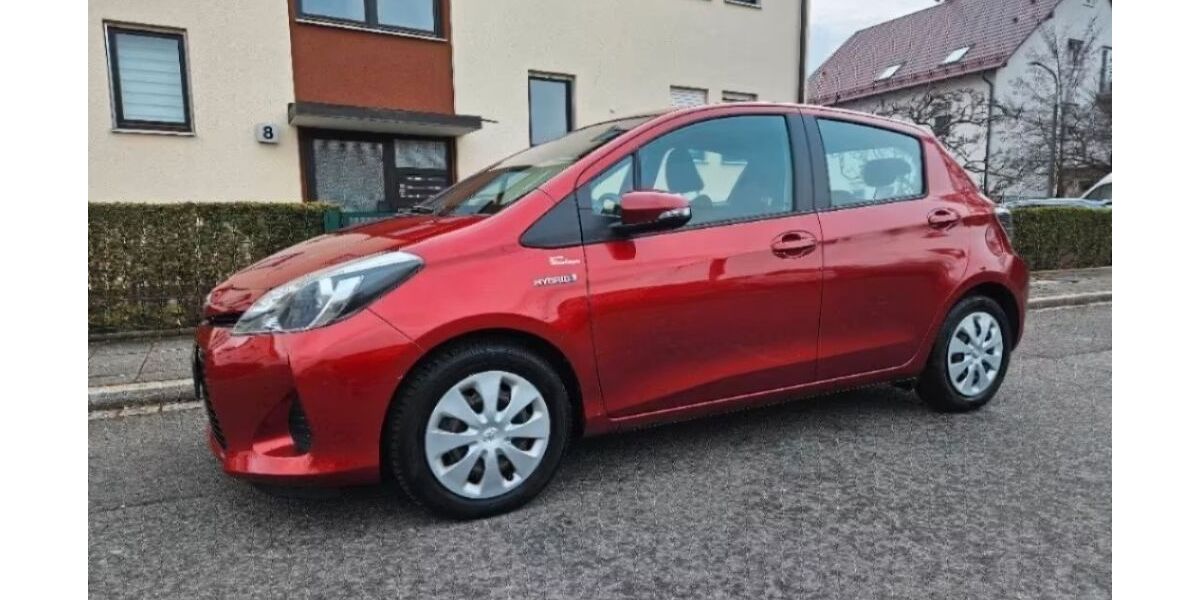 Toyota Yaris 149.900 km 7.450 &euro; Nürnberg 90429