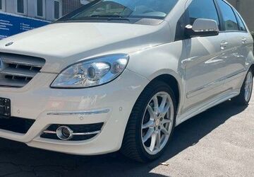 Mercedes-Benz B 180 144.000 km 6.350 &euro; Nürnberg 90429