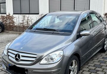 Mercedes-Benz B 200 144.000 km 6.900 &euro; Nürnberg 90431