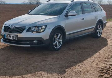 Skoda Superb 174.500 km 10.200 &euro; Postbauer Heng 92353