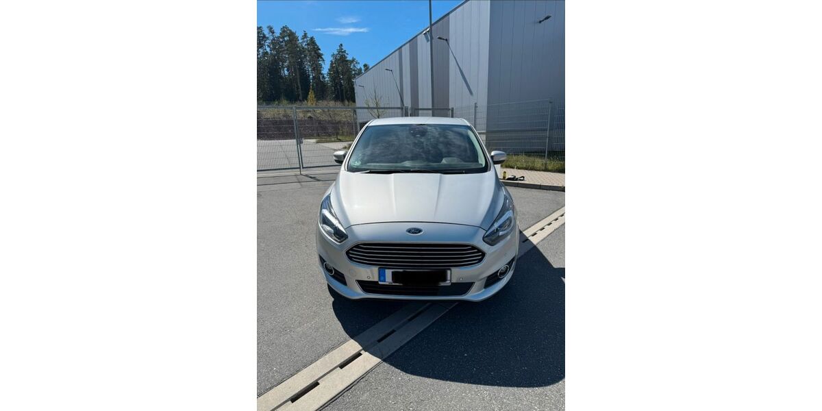 Ford S-Max 113.000 km 18.500 &euro; Feucht 90537