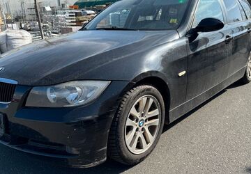 BMW 318 228.352 km 1.100 &euro; Nürnberg 90425