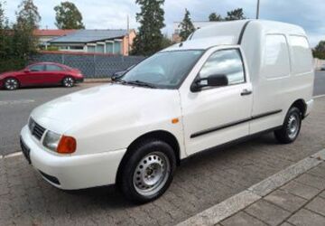 VW Caddy 171.000 km 2.490 &euro; Fürth 90763