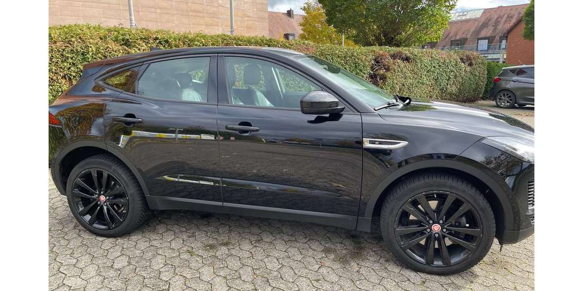 Jaguar E-Pace 123.000 km 16.800 &euro; Nürnberg 90455