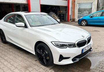 BMW 330 53.000 km 28.800 &euro; Herzogenaurach 91074