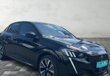 Peugeot 208 31.000 km 17.590 &euro; Nürnberg OT Schweinau 90439