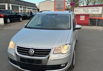 VW Touran 222.000 km 4.950 &euro; Nürnberg 90431