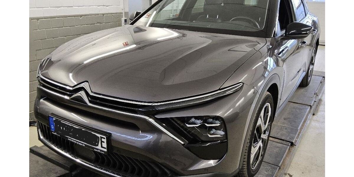 Citroen C5 X 123.920 km 15.999 &euro; Röthenbach a. d. Pegnitz 90552