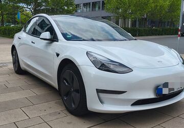 Tesla Model 3 79.600 km 25.670 &euro; Nürnberg 90402