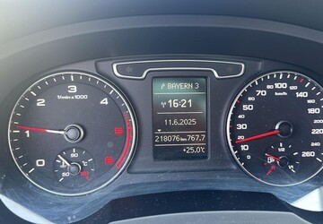 Audi Q3 218.000 km 9.000 &euro; Zirndorf 90513