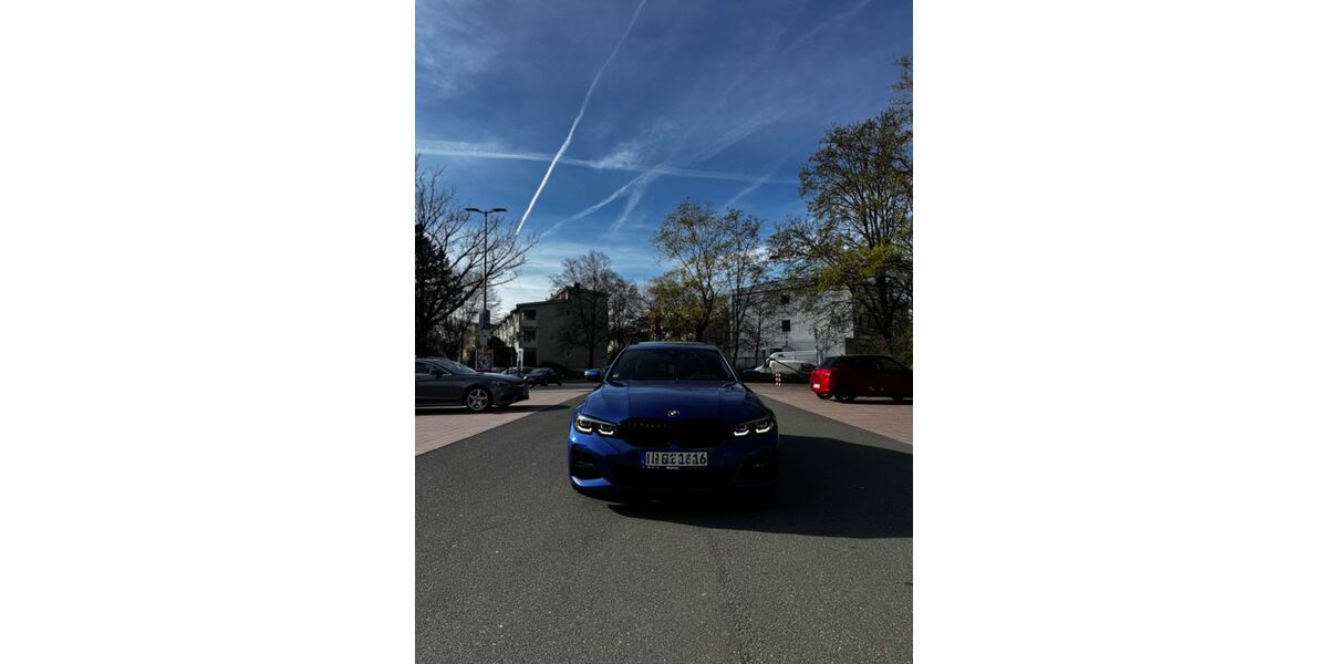 BMW 330 134.400 km 28.300 &euro; Nürnberg 90439