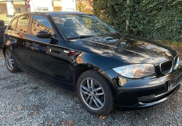 BMW 118 255.000 km 2.490 &euro; Fürth 90763