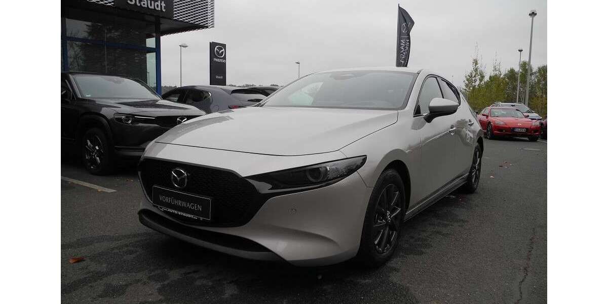 Mazda 3 10.327 km 28.990 &euro; Zirndorf 90513