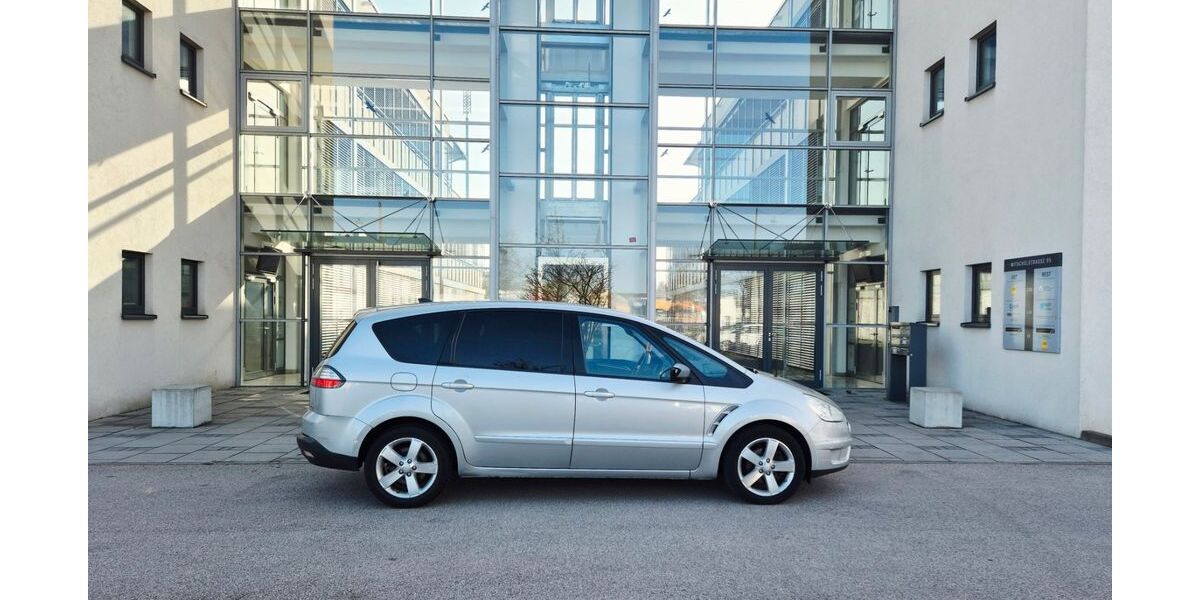 Ford S-Max 240.000 km 2.990 &euro; Nürnberg 90431