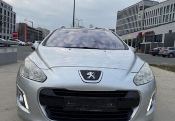 Peugeot 308 195.000 km 3.990 &euro; Nürnberg 90439