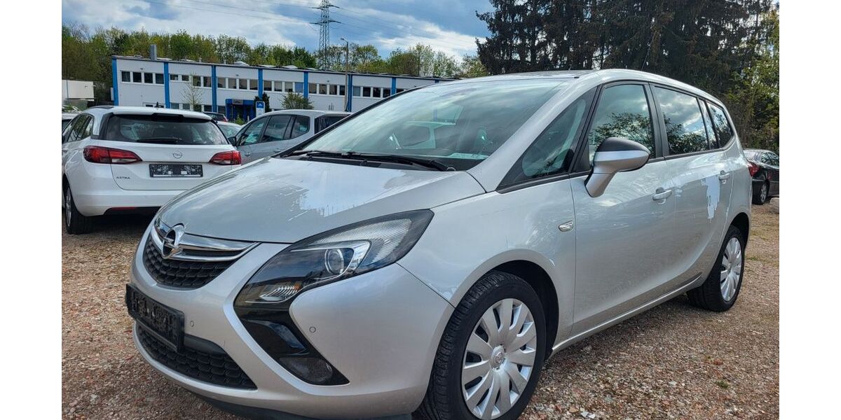 Opel Zafira Tourer 195.000 km 3.999 &euro; Nürnberg 90449