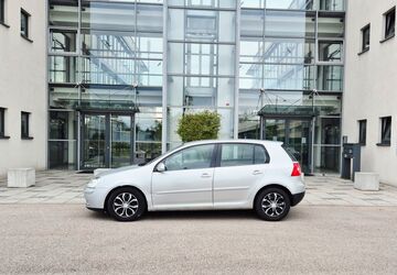 VW Golf 340.000 km 900 &euro; Nürnberg 90431