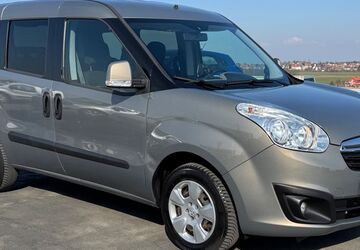 Opel Combo 175.000 km 6.990 &euro; Cadolzburg (bei Nürnberg) 90556