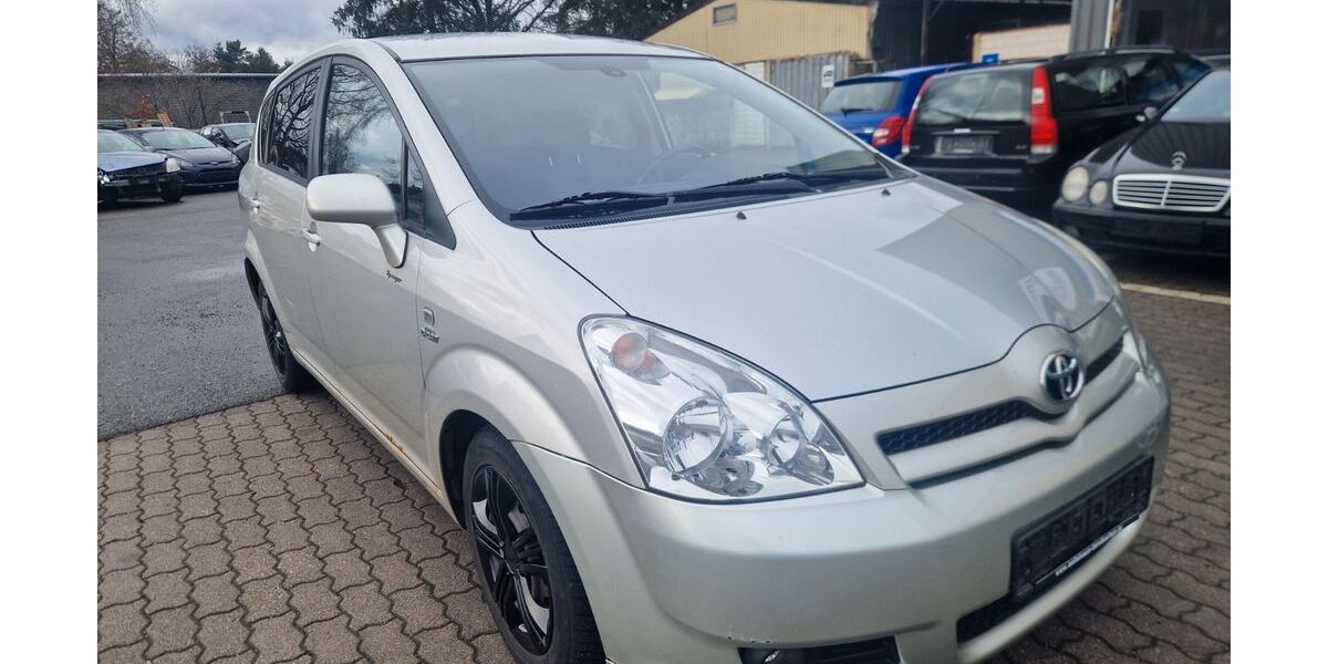 Toyota Corolla Verso 232.000 km 1.600 &euro; Wendelstein 90530