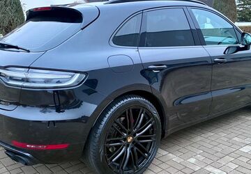 Porsche Macan 129.000 km 46.550 &euro; Nürnberg 90475