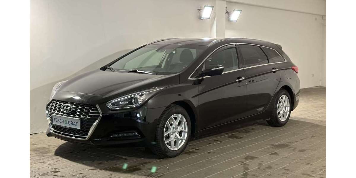 Hyundai i40 81.900 km 12.990 &euro; Schwabach 91126