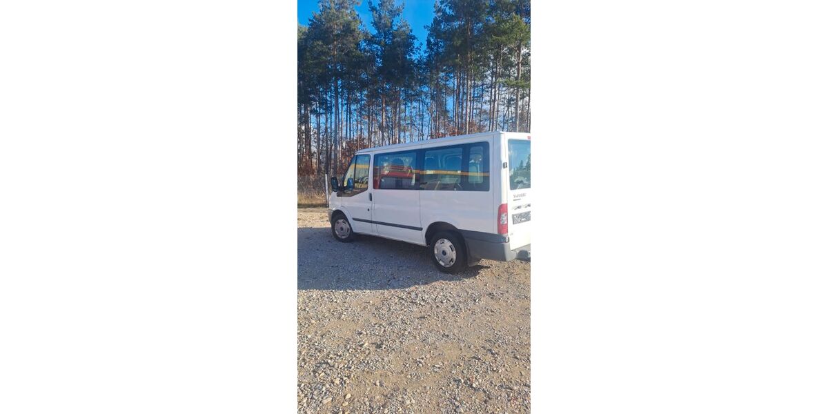 Ford Transit 67.000 km 10.900 &euro; Nürnberg 90451