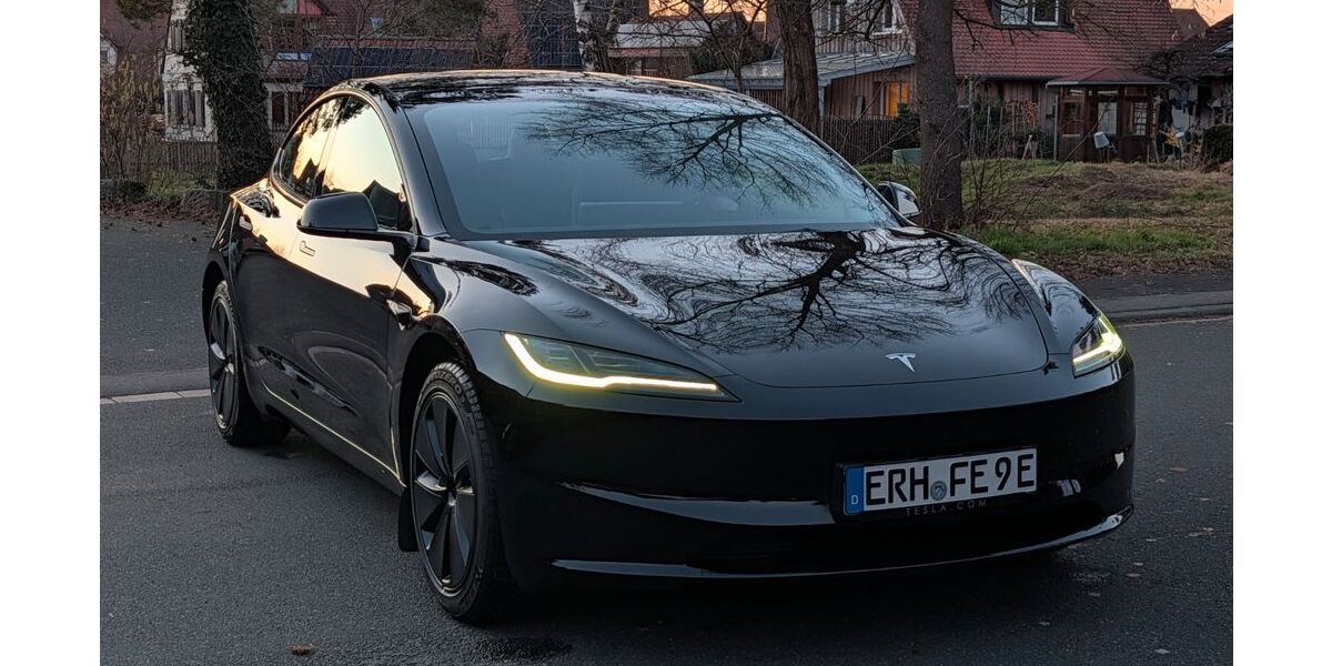 Tesla Model 3 25.000 km 35.500 &euro; Möhrendorf 91096