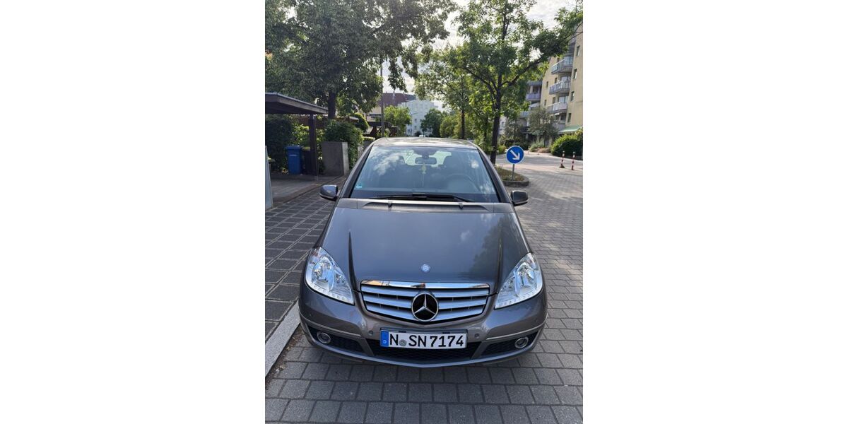 Mercedes-Benz A 180 132.000 km 5.500 &euro; Nürnberg 90471
