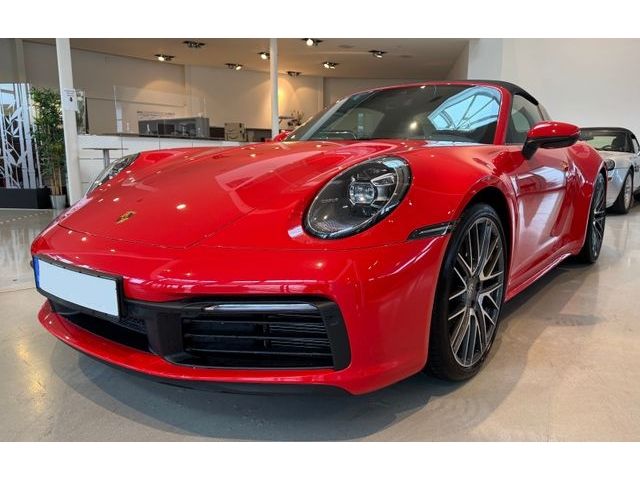Porsche 992 4.900 km 157.911 &euro; Nürnberg 90480