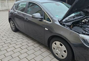 Opel Astra 169.000 km 4.900 &euro; Petersaurach 91580