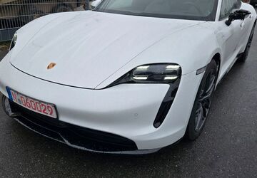 Porsche Taycan 27.000 km 38.500 &euro; Nürnberg 90427