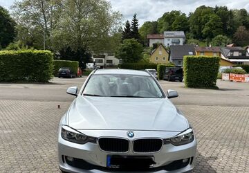 BMW 318 220.127 km 8.290 &euro; Nürnberg 90451