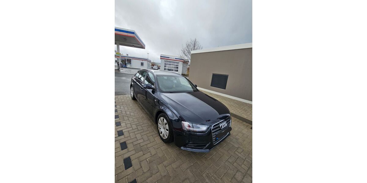 Audi A4 272.500 km 7.900 &euro; Igensdorf 91338