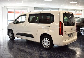 Opel Combo Life 89.550 km 14.770 &euro; Nürnberg 90431