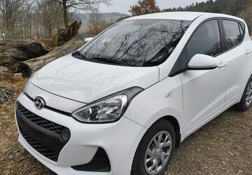 Hyundai i10 92.300 km 8.990 &euro; Nürnberg 90491