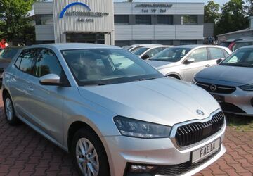 Skoda Fabia 4.890 km 21.550 &euro; Nürnberg 90431