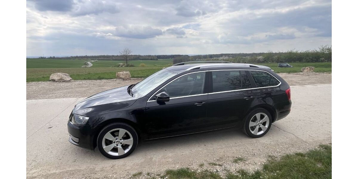Skoda Octavia 148.000 km 11.400 &euro; Heroldsberg 90562