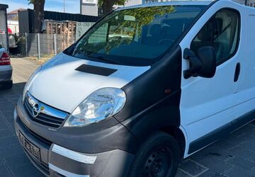 Opel Vivaro 151.200 km 6.299 &euro; Nürnberg 90431