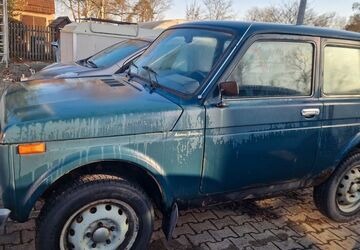 Lada Niva 86.000 km 2.900 &euro; Wendelstein 90530