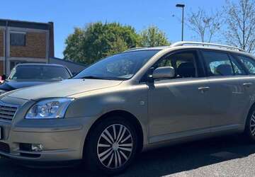 Toyota Avensis 162.400 km 3.999 &euro; Nürnberg 90441