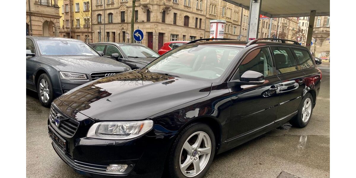 Volvo V70 220.626 km 9.590 &euro; Fürth ( bei Nürnberg ) 90762