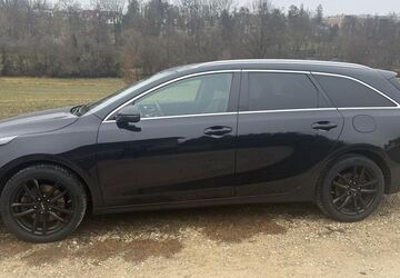 Kia ceed Sportswagon 90.000 km 17.500 &euro; Allersberg 90585