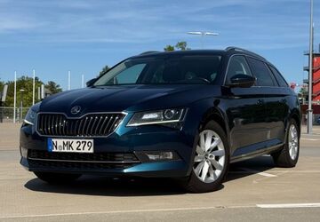 Skoda Superb 197.000 km 11.999 &euro; Nürnberg 90471