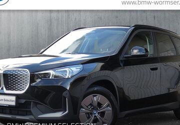 BMW iX1 39.825 km 35.990 &euro; Forchheim 91301
