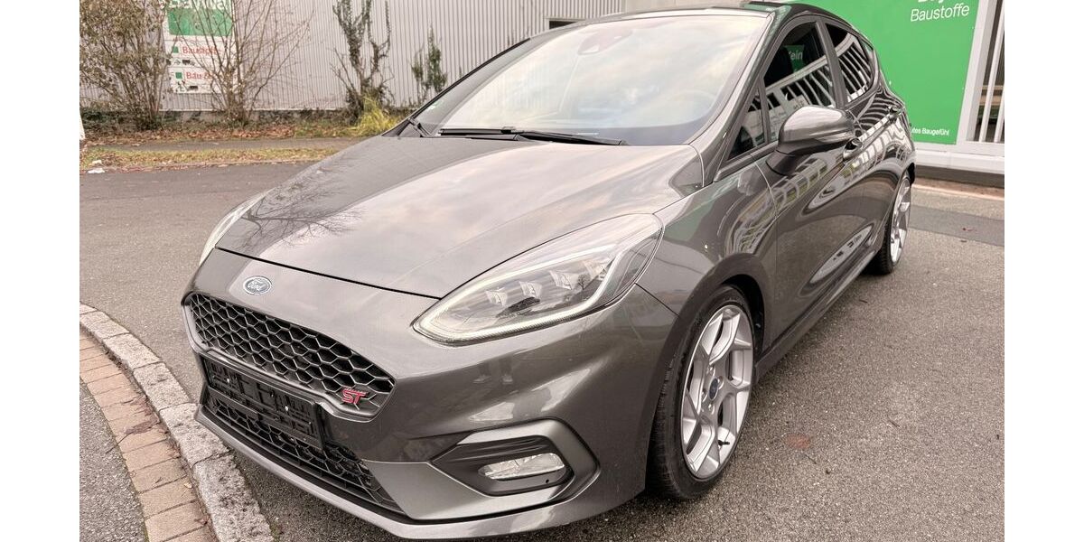 Ford Fiesta 148.000 km 11.490 &euro; Fürth 90763